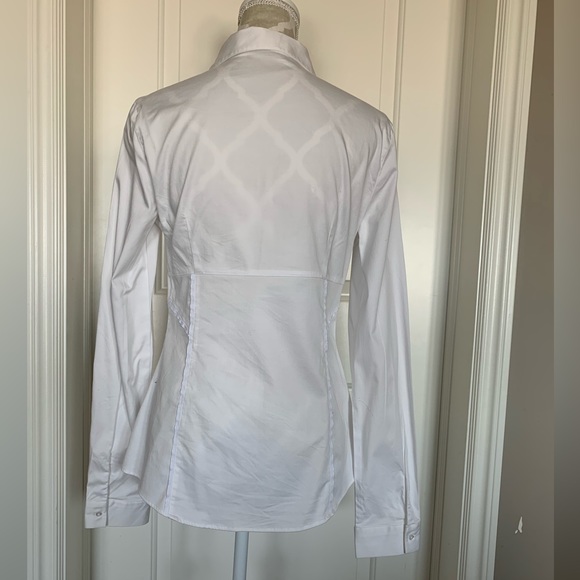 Guess Blouse - Picture 3 of 3